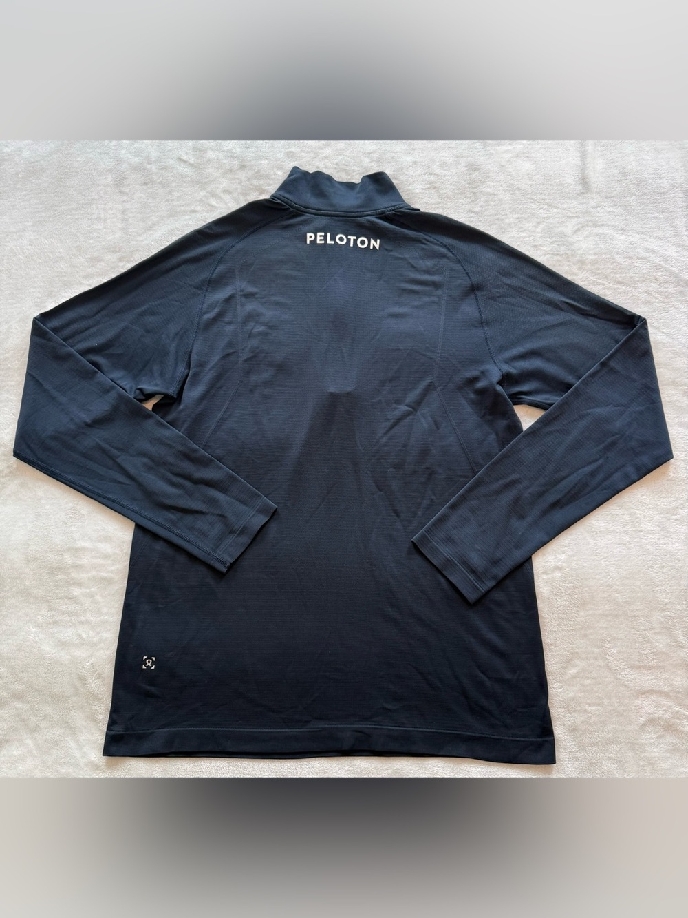 Peloton x Lululemon Men’s Quarter Zip Navy Blue Medium - Picture 2 of 2